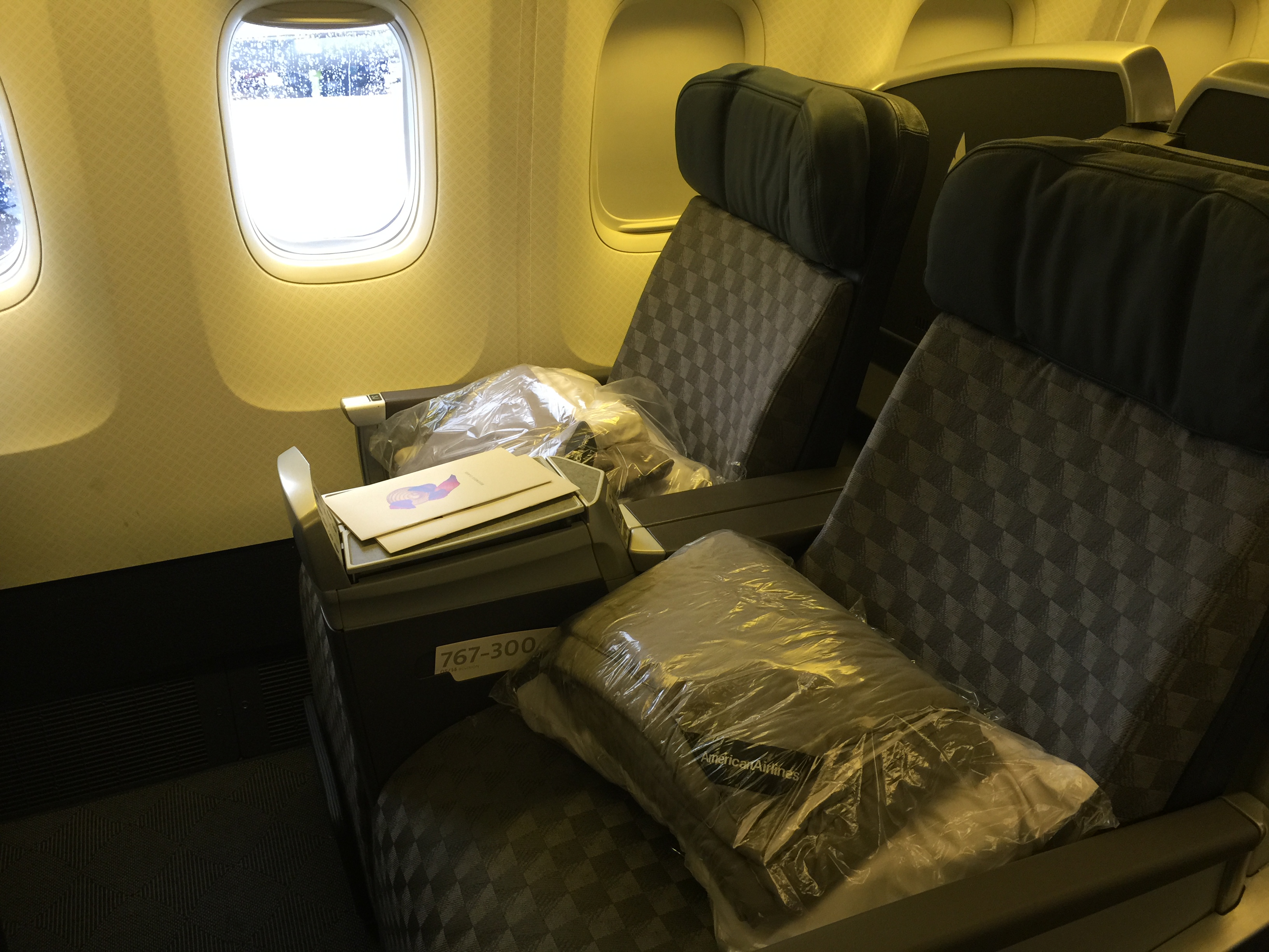 first-class-thanksgiving-a-review-of-american-airlines-airbus-a321