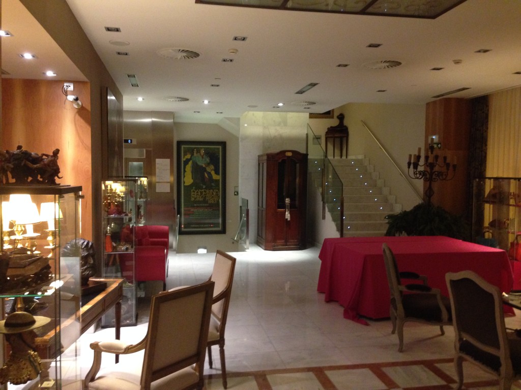 Gran Hotel La Perla Lobby